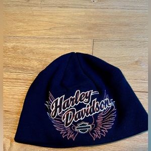 Women’s HD beanie worn once